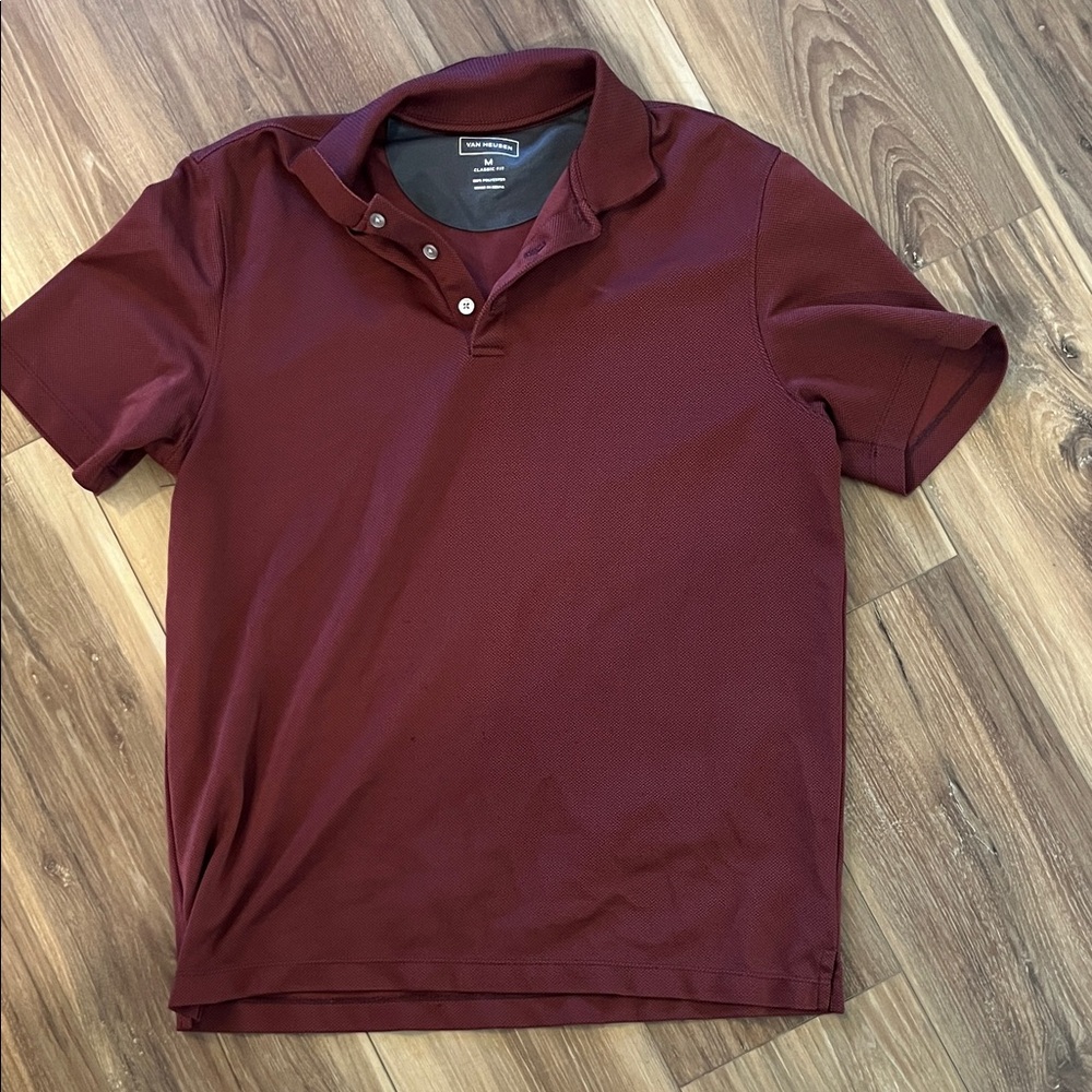 🎉 BOGO free 🎉 Van Heusen polo